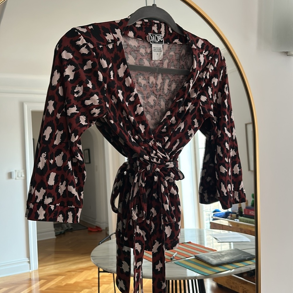 Diane von Furstenberg Animal Print Wrap Top